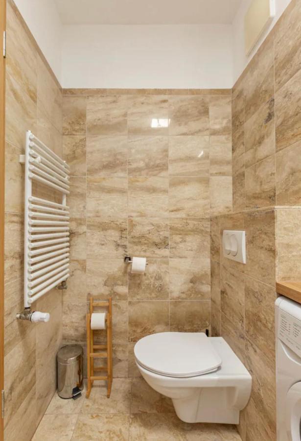 Kazinczy #freeparking Appartement Boedapest